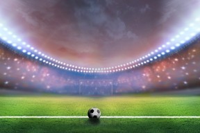 Duomi sports-电竞之神跨界封神！TheShy爆冷击败快船，势不可挡引爆全场